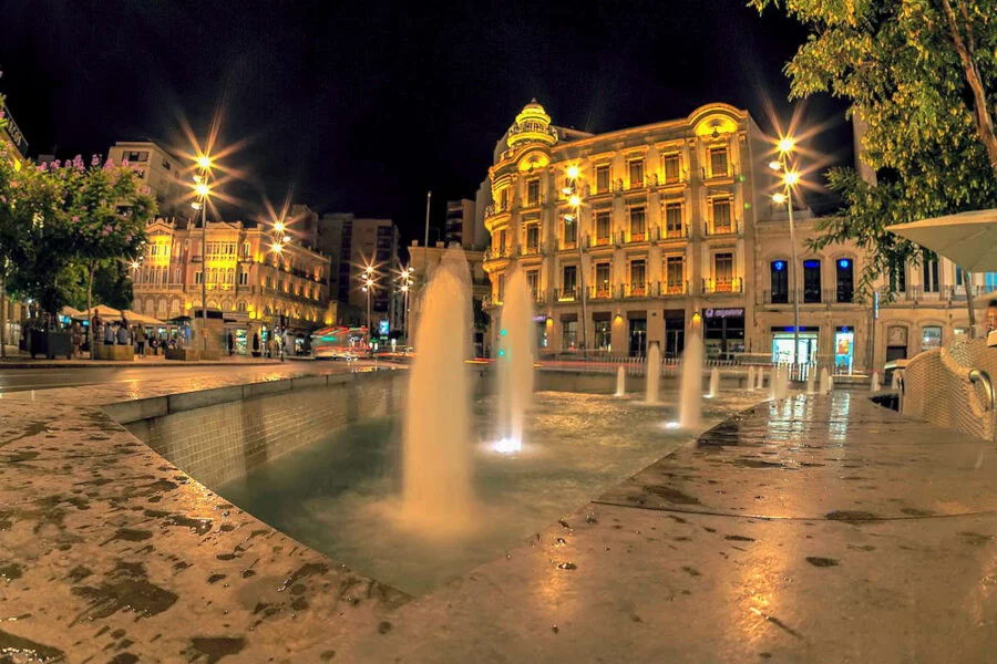 ▷ 14 Mejores Lugares QUE VER EN ALMERÍA Puerta de Purchena