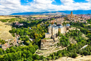 Segovia. Foto por Depositphotos.