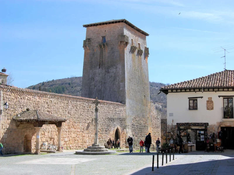 ▷ COVARRUBIAS » Qué ver y hacer. La "Cuna de Castilla". Torre de Fernán González