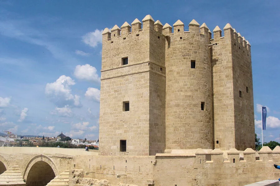 ▷ 22 Mejores Lugares QUE VER EN CÓRDOBA Torre de la Calahorra