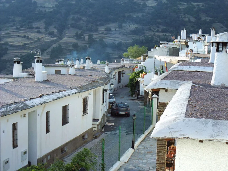 ▷ CAPILEIRA » Qué ver y hacer en este pueblo granadino Visita Capileira en Granada
