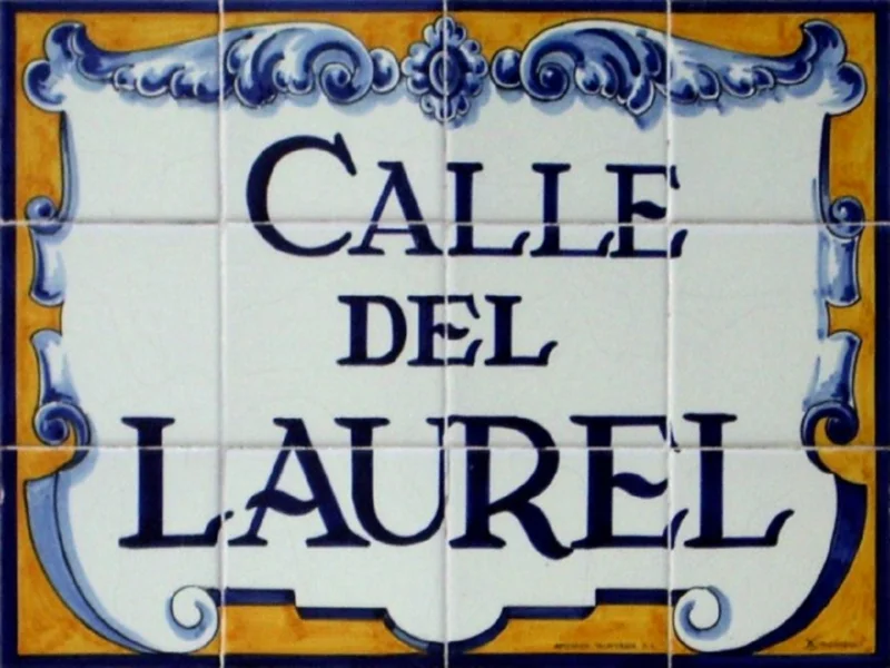 ▷ 15 Mejores Lugares QUE VER EN LOGROÑO Calle del Laurel. Placa. Logroño