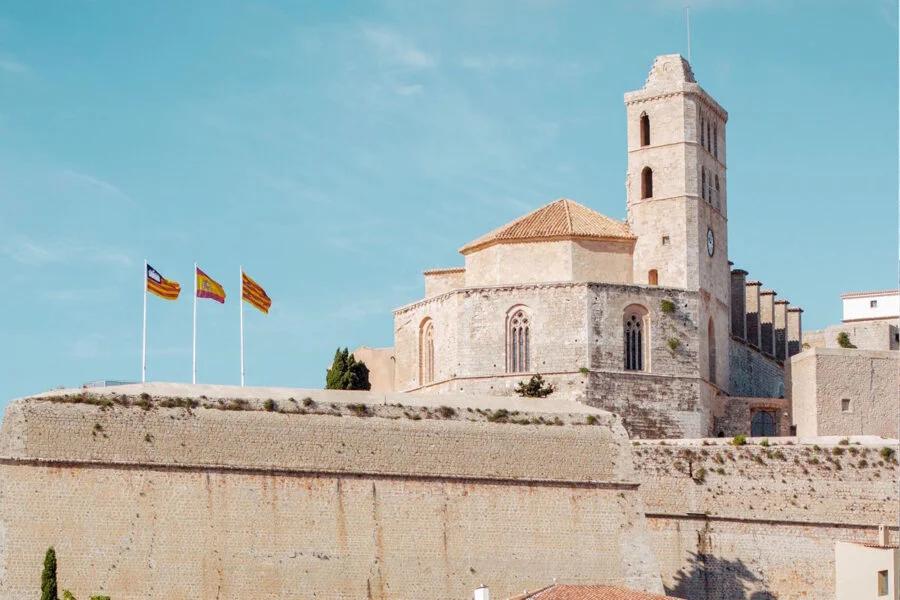 ▷ 13 Mejores Lugares QUE VER EN IBIZA Castillo de Ibiza