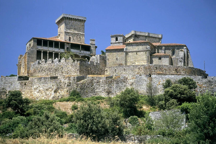 ▷ 10 Mejores Lugares QUE VER EN OURENSE Castillo de Monterrey