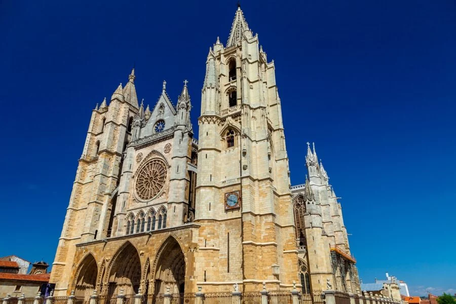 ▷ 11 Mejores Lugares QUE VER EN LEÓN Catedral de León