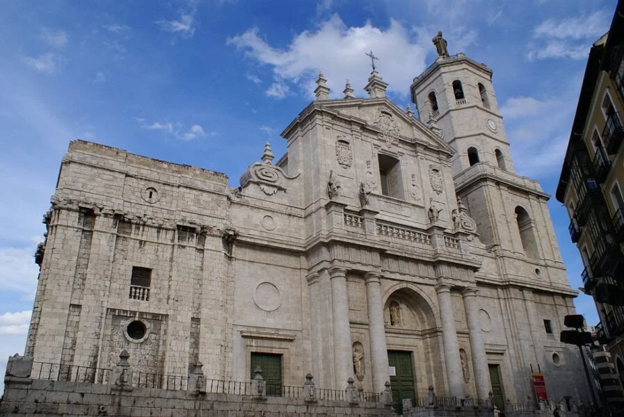 ▷ 22 Mejores Lugares QUE VER EN VALLADOLID Catedral de Valladolid