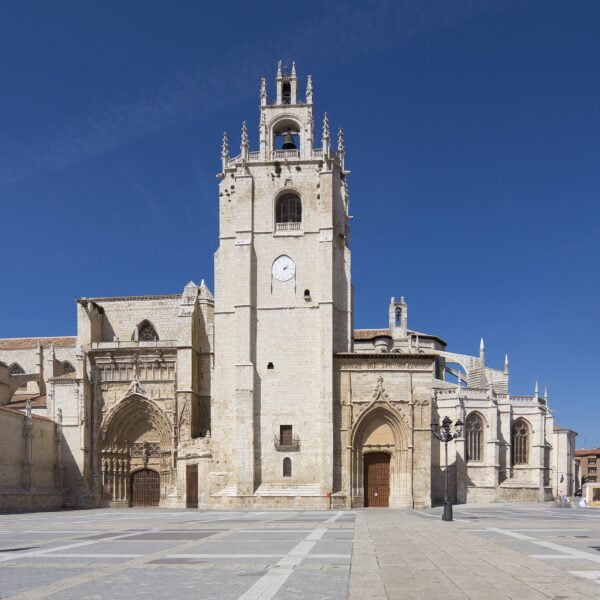 ▷ 12 Mejores Lugares QUE VER EN PALENCIA Catedral de San Antolín Palencia