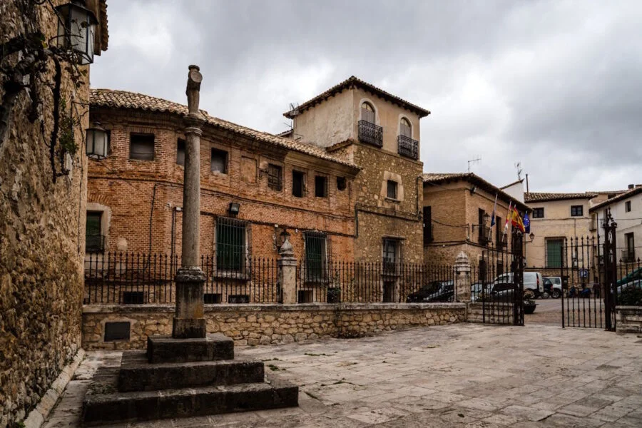 ▷ PASTRANA » Qué ver y hacer en este bonito pueblo Colegiata de Nuestra Señora de la Asunción
