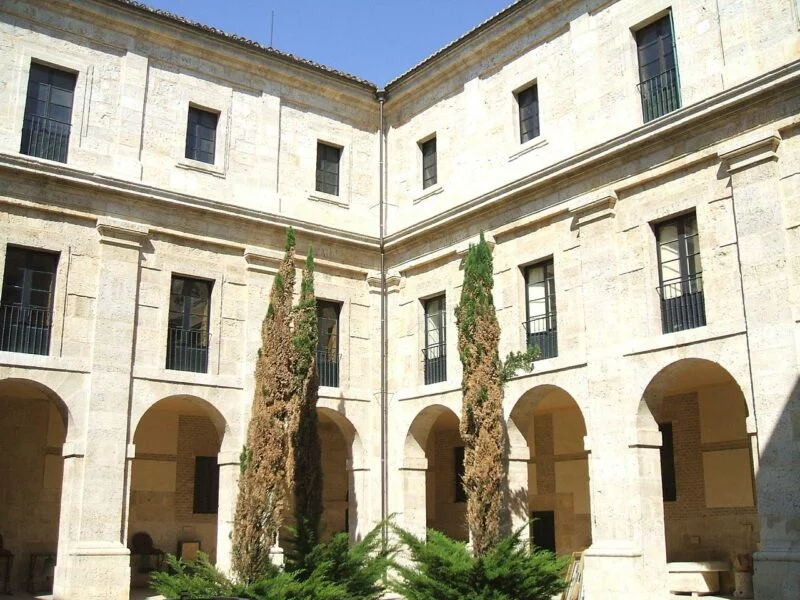▷ 12 Mejores Lugares QUE VER EN PALENCIA Museo de arte Sacro. Palacio Episcopal. Palencia