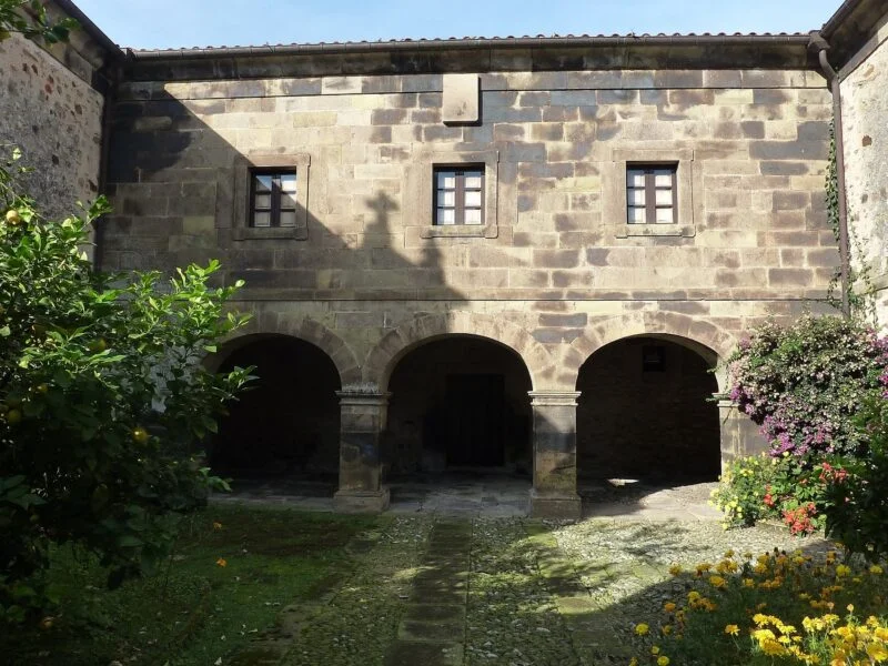 ▷ LIÉRGANES » Qué ver y hacer en la Comarca de Trasmiera Palacio de la Ranada. Liérganes