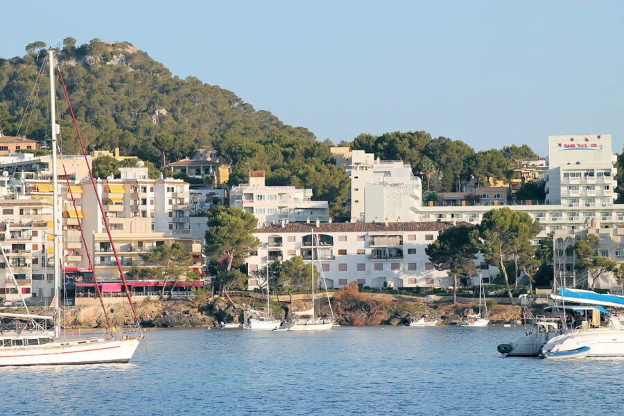 ▷ LAS 23 MEJORES PLAYAS DE MALLORCA + MAPA Playa Santa Ponsa