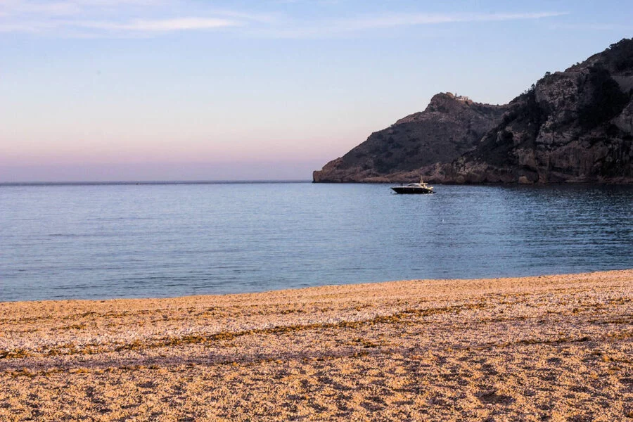 ▷ LAS 17 MEJORES PLAYAS DE ALICANTE + MAPA Playa del Albír