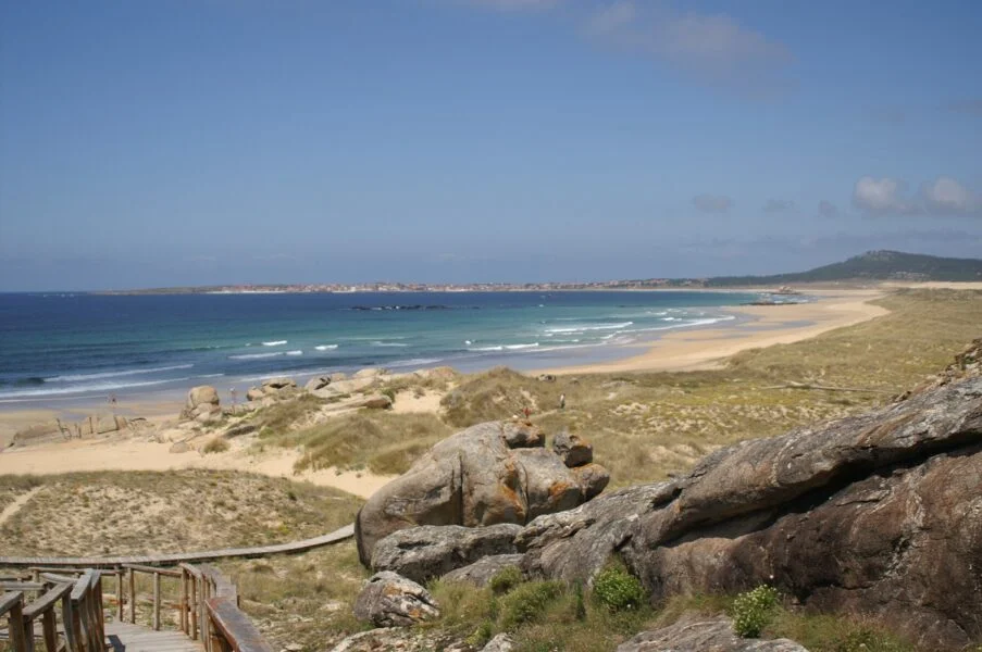 ▷ LAS 12 MEJORES PLAYAS DE LA CORUÑA + MAPA Playa do Vilar. A Coruña