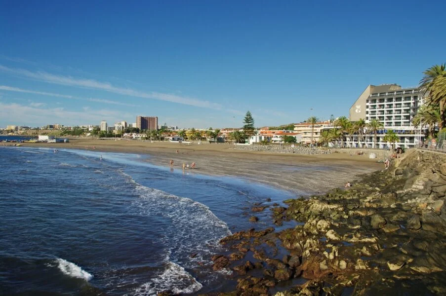 ▷ LAS 16 MEJORES PLAYAS DE GRAN CANARIA + MAPA Playa San Agustín. Gran Canaria