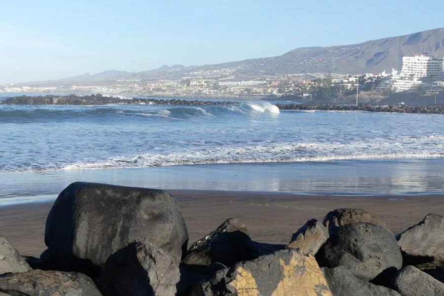 ▷ LAS 13 MEJORES PLAYAS DE TENERIFE + MAPA Playa de las Américas. Tenerife