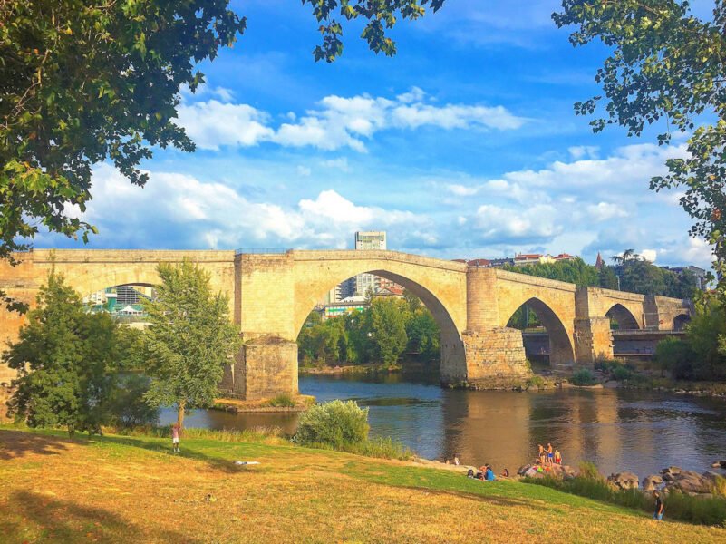 ▷ 10 Mejores Lugares QUE VER EN OURENSE Puente Romano de Orense
