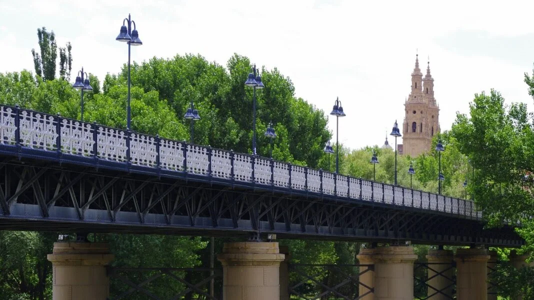 ▷ 15 Mejores Lugares QUE VER EN LOGROÑO Puente de hierro.Logroño
