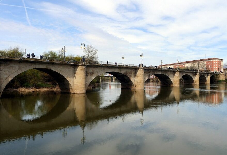 ▷ 15 Mejores Lugares QUE VER EN LOGROÑO Puente de piedra Logroño