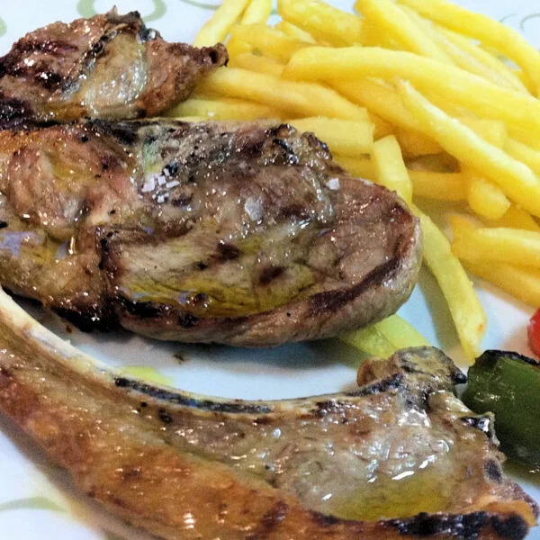 ▷ AÍNSA » Qué ver y hacer en esta preciosa villa oscense Ternasco Aragonés