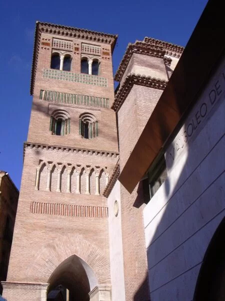 ▷ 11 Mejores Lugares QUE VER EN TERUEL Torre de San Pedro. Teruel