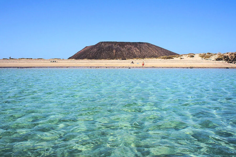 ▷ LAS 15 MEJORES PLAYAS DE FUERTEVENTURA + MAPA Playa de la concha. Fuerteventura