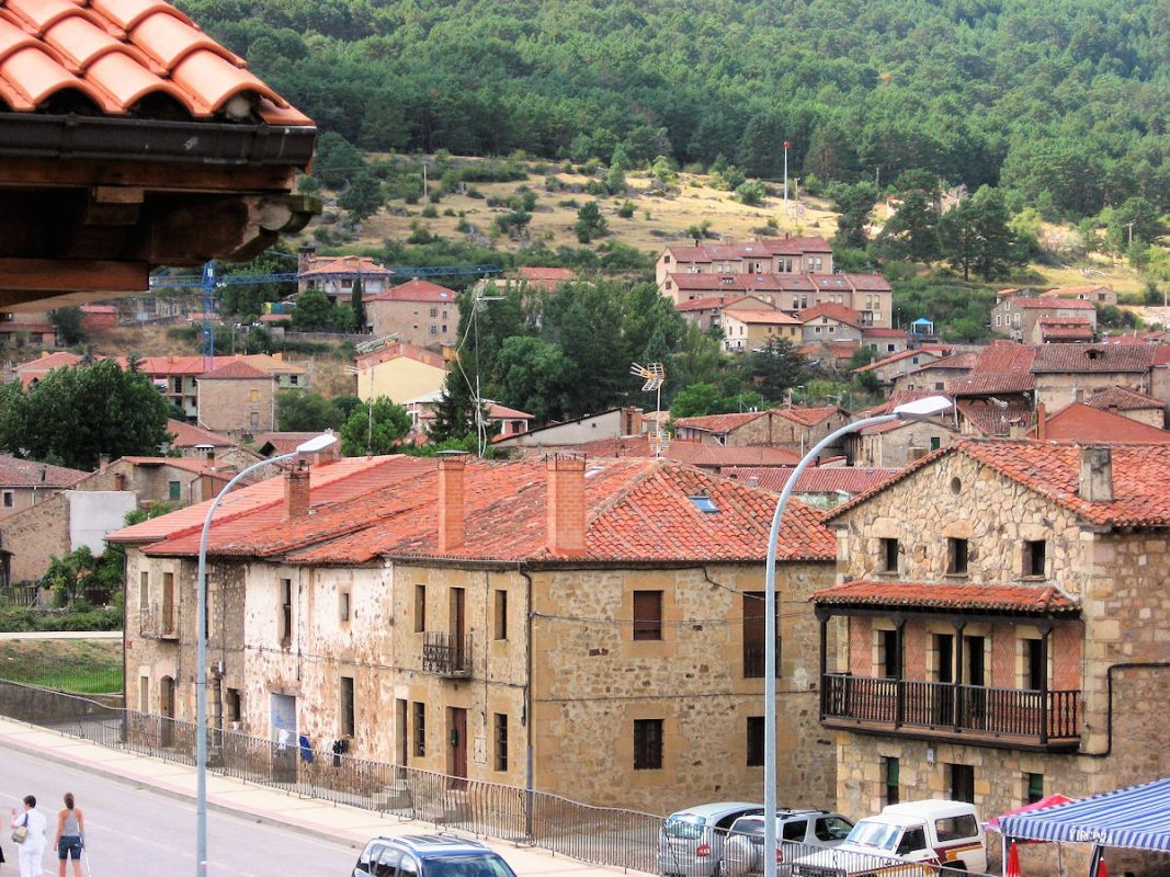 VINUESA » Qué ver y hacer. Paraje rodeado de pinares