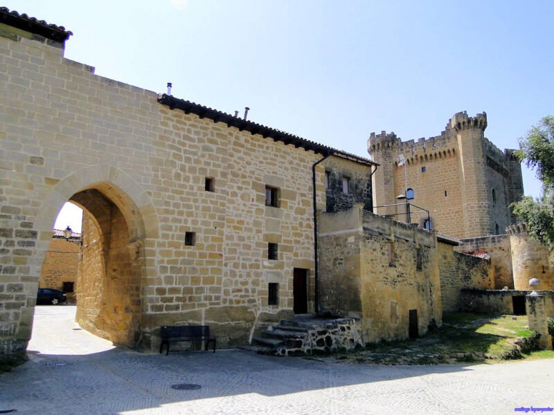 ▷ SAJAZARRA » Qué ver y hacer. Acogedor pueblo sajeño Visita Sajazarra