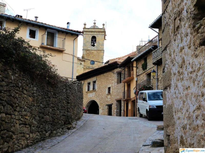 ▷ CASTELLFORT » Qué ver y hacer en este precioso enclave. Castellfort vistas de la Iglesia