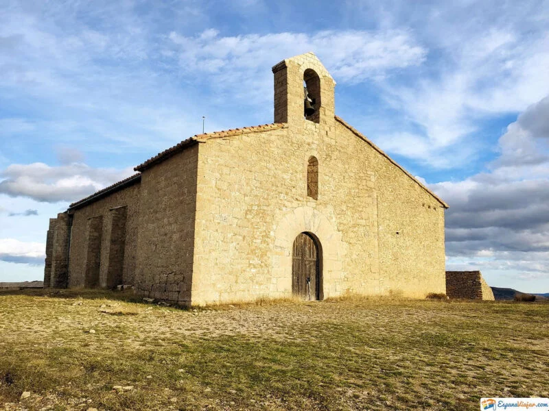 ▷ CASTELLFORT » Qué ver y hacer en este precioso enclave. Ermita de San Pere, Castellfort