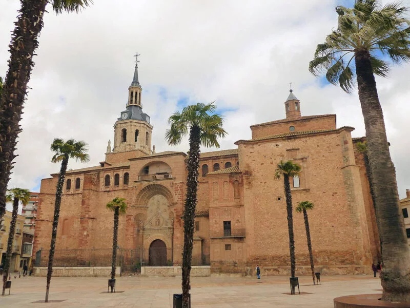 ▷ MANZANARES » Qué ver y hacer en este bello pueblo Iglesia de Nuestra Señora de la Asunción de Manzanares