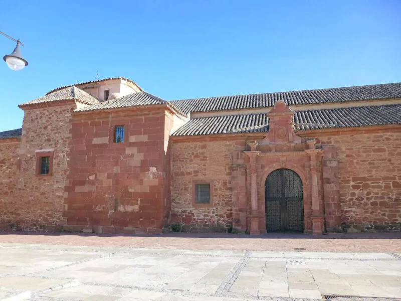 ▷ ALCÁZAR DE SAN JUAN » Descubre qué ver y hacer Iglesia de Santa María la Mayor en Alcázar de San Juan