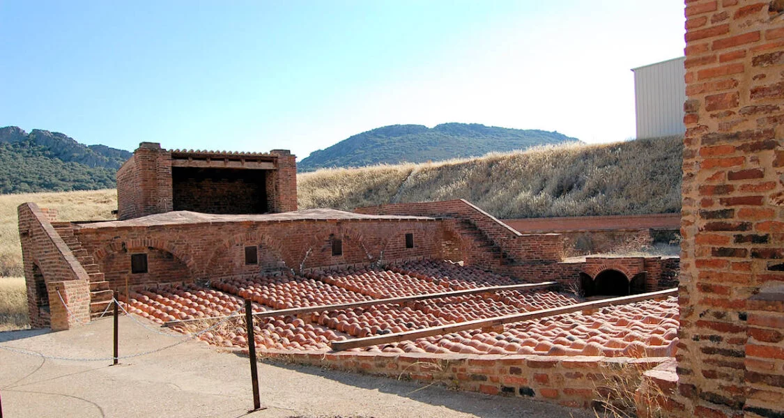 ▷ ALMADÉN » Qué ver y hacer. Característico pueblo minero Minas de Almadén