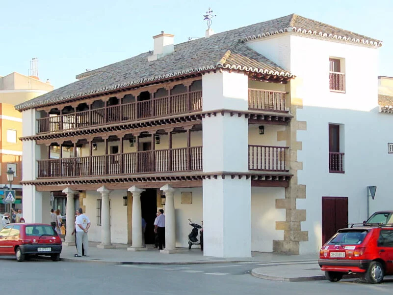 ▷ TOMELLOSO » Qué ver y hacer. Escenario de viñedos. Tomelloso Posada de Portales