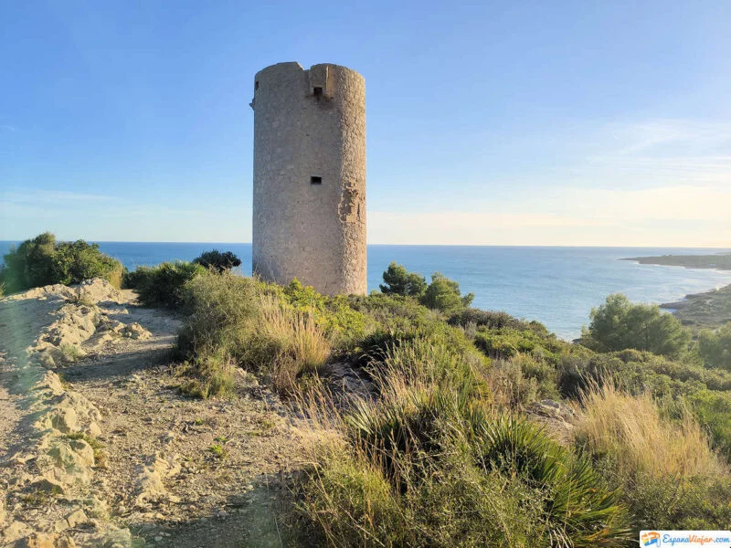 ▷ ALCALÁ DE XIVERT » Qué ver y hacer en este bello pueblo Torre Badum en la Sierra de Irta