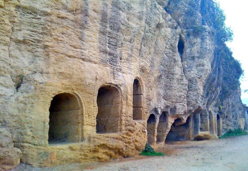 ▷ MONTEFRÍO » Qué ver y hacer. Enclave para contemplar. Cementerio Viejo en Montefrío.