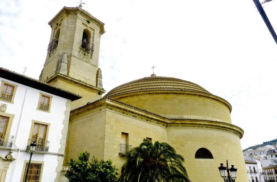 ▷ MONTEFRÍO » Qué ver y hacer. Enclave para contemplar. Iglesia de la Encarnación en Montefrío