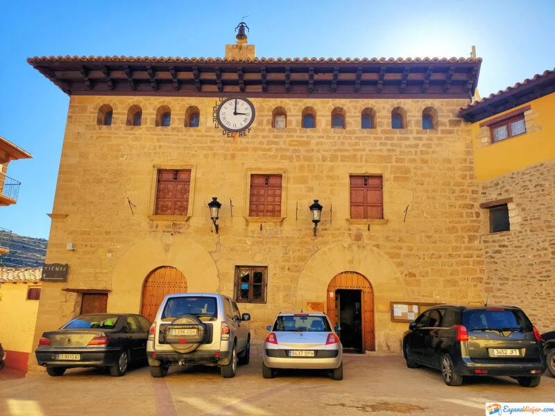 ▷ OLOCAU DEL REY » Qué ver y hacer en esta villa medieval. Ayuntamiento de Olocau del Rey