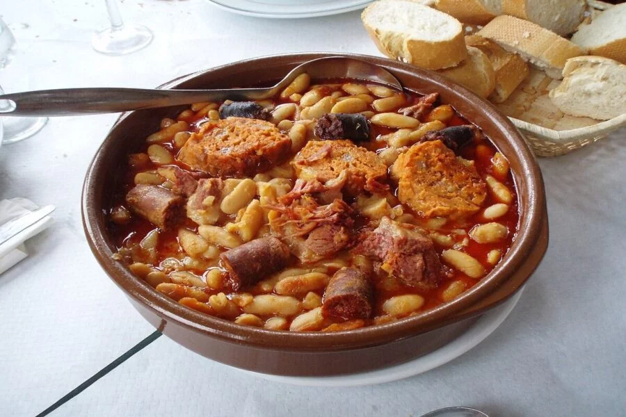 ▷ BULNES » Descubre qué ver y hacer. Paraíso Cantábrico. Gastronomía tipica de Bulnes.