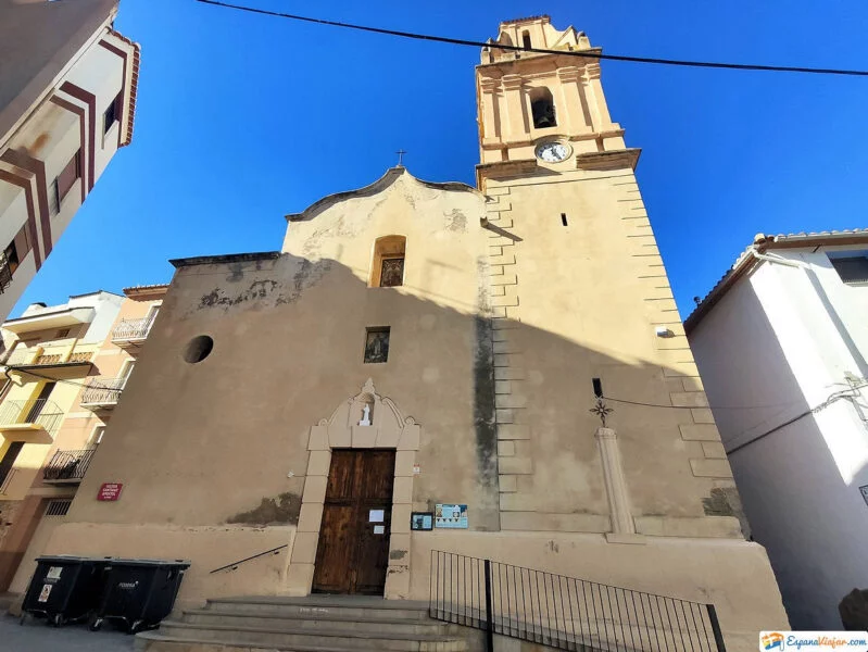 ▷ MONTANEJOS » Qué ver y hacer en este paraíso natural. Iglesia de Santiago Apóstol en Montanejos