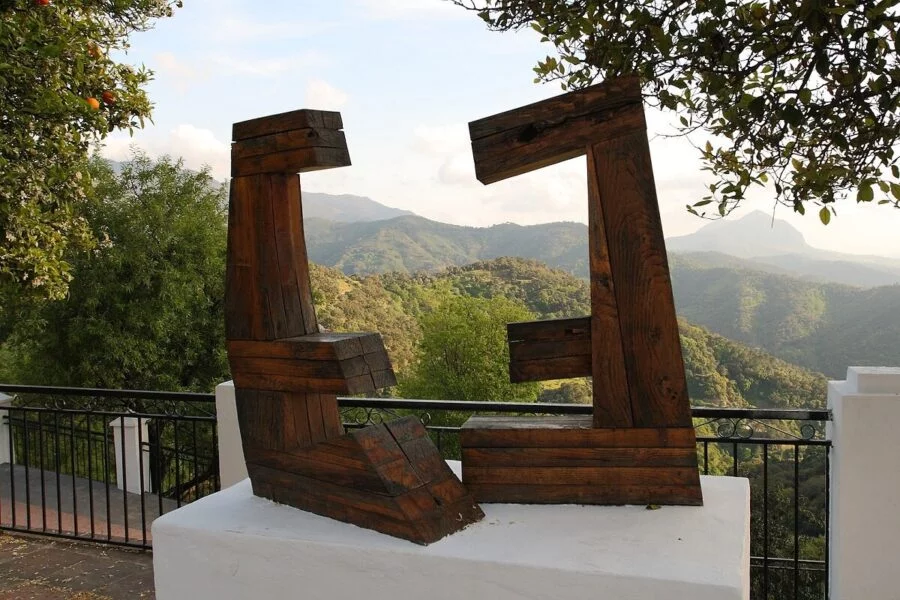 ▷ GENALGUACIL » Qué ver y hacer en este pintoresco pueblo. Visitar Genalguacil