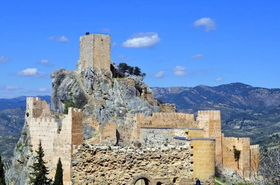 ▷ LA IRUELA » Qué ver y hacer. "Balcón natural de la Sierra" Castillo de La Iruela