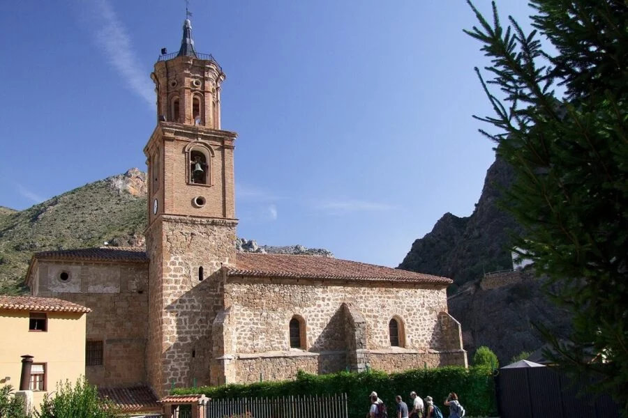 ▷ ARNEDILLO » Qué ver y hacer. Nutrida escapada rural. Iglesia de San Servando y San Germán en Arnedillo