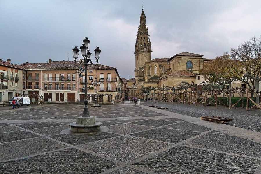 BRIONES » Qué ver y hacer en este pueblo medieval BRIONES » Qué ver y hacer en este pueblo medieval
