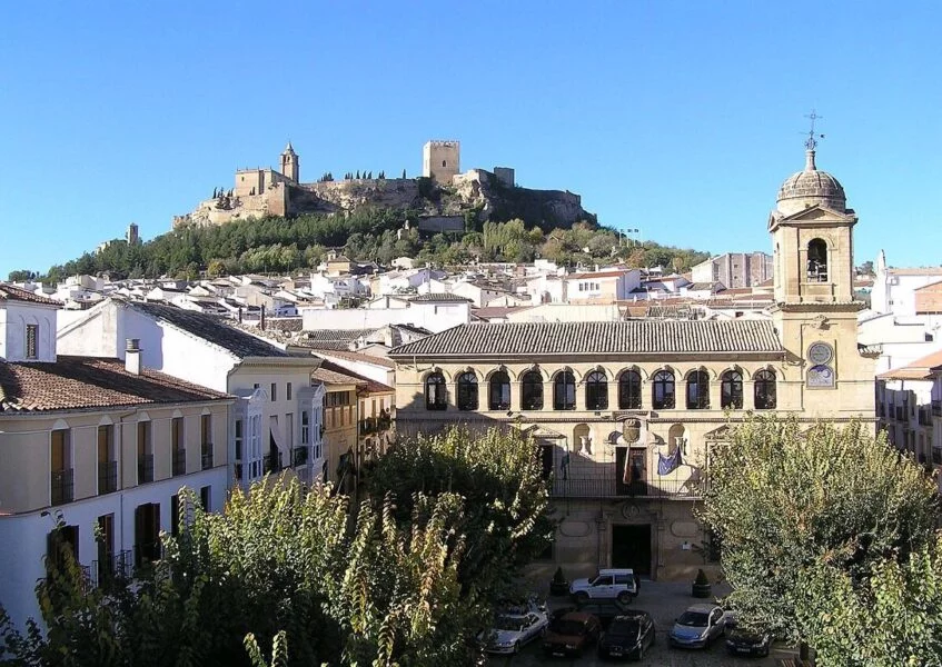 ▷ ALCALÁ LA REAL » Qué ver y hacer en esta antigua villa. Visitar Alcalá La Real en Jaén.