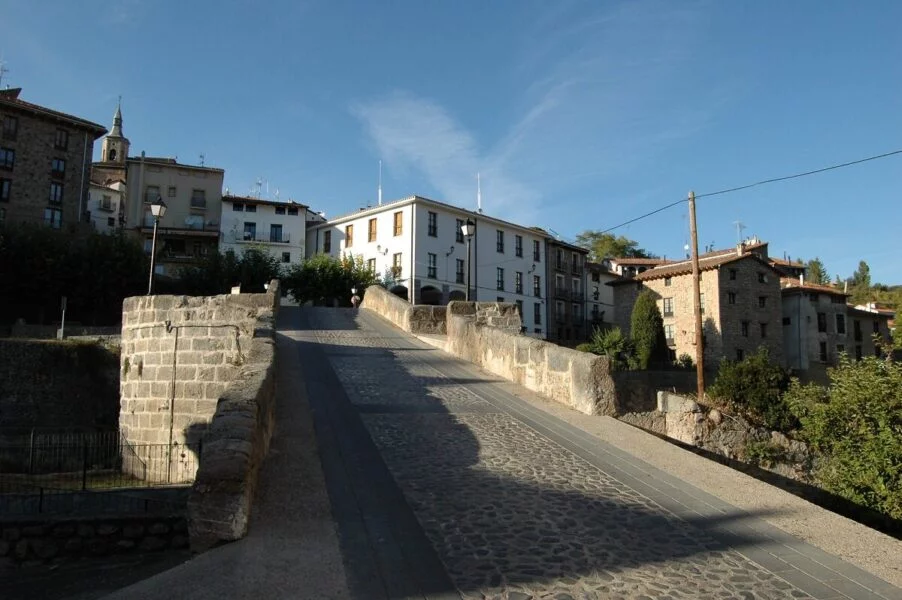 ▷ TORRECILLA EN CAMEROS » Descubre Qué ver y Hacer. Visitar Torrecilla en Cameros en La Rioja