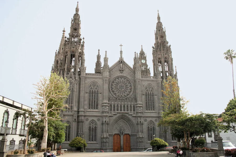 ▷ ARUCAS » Qué ver y hacer en la Ciudad de las Flores. Iglesia de San Juan Bautista en Arucas