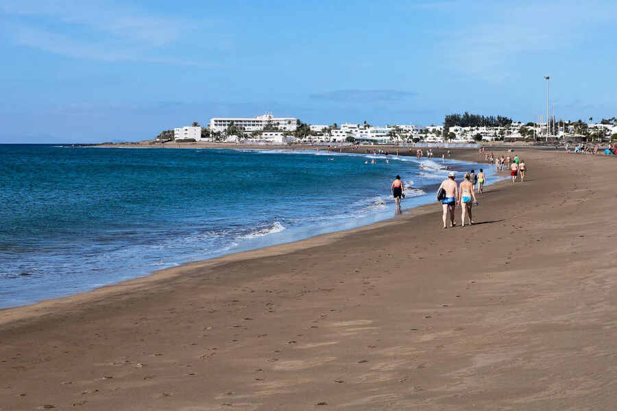 ▷ TÍAS » Qué ver y hacer en este vibrante pueblo lanzaroteño Playa de Matagorda