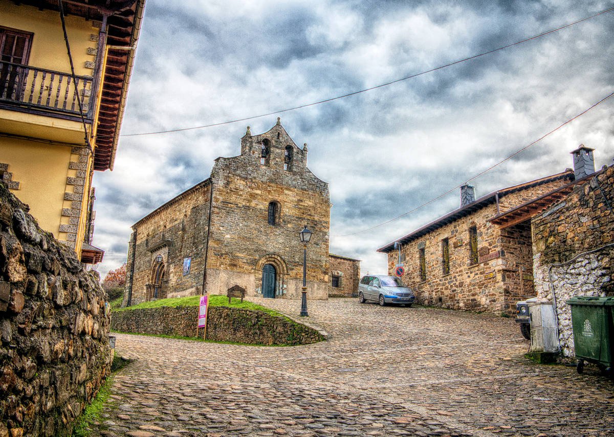 VILLAFRANCA DEL BIERZO » Descubre Qué Ver y Hacer.