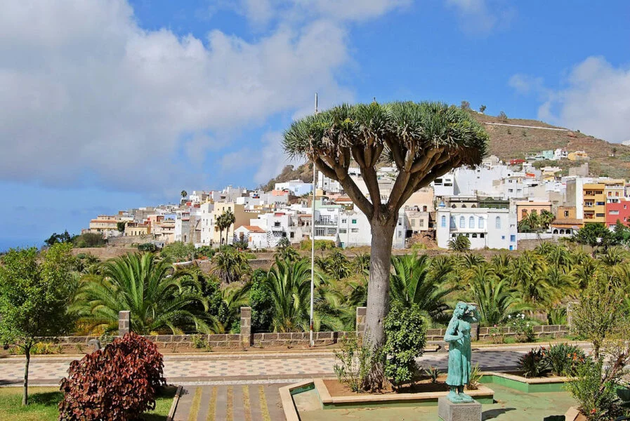 ▷ ARUCAS » Qué ver y hacer en la Ciudad de las Flores. Visita Arucas en Gran Canaria