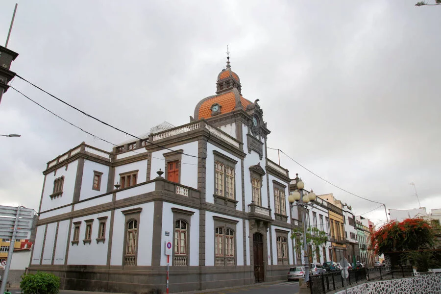 ▷ ARUCAS » Qué ver y hacer en la Ciudad de las Flores. Visitar Arucas